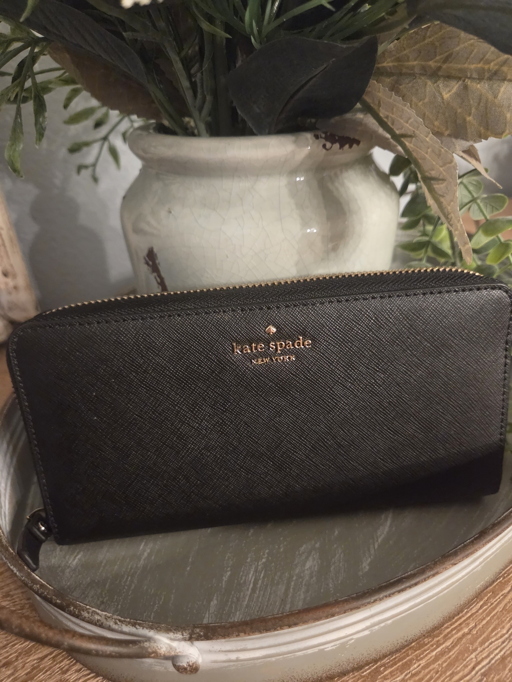 Kate Spade New York Black Saffiano Zip-Around Wallet